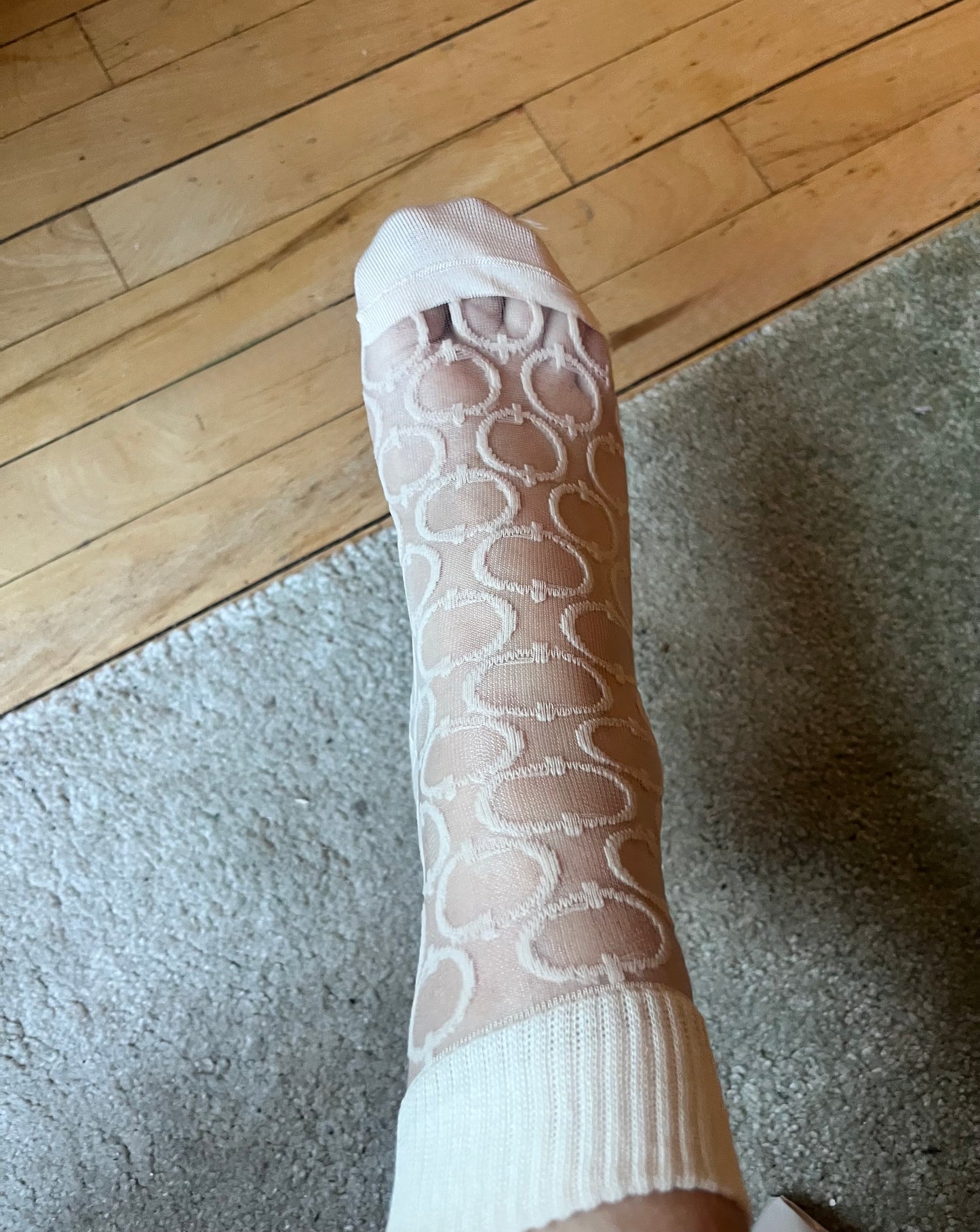 Transparente sokker med cikelmønster - Nude, one size