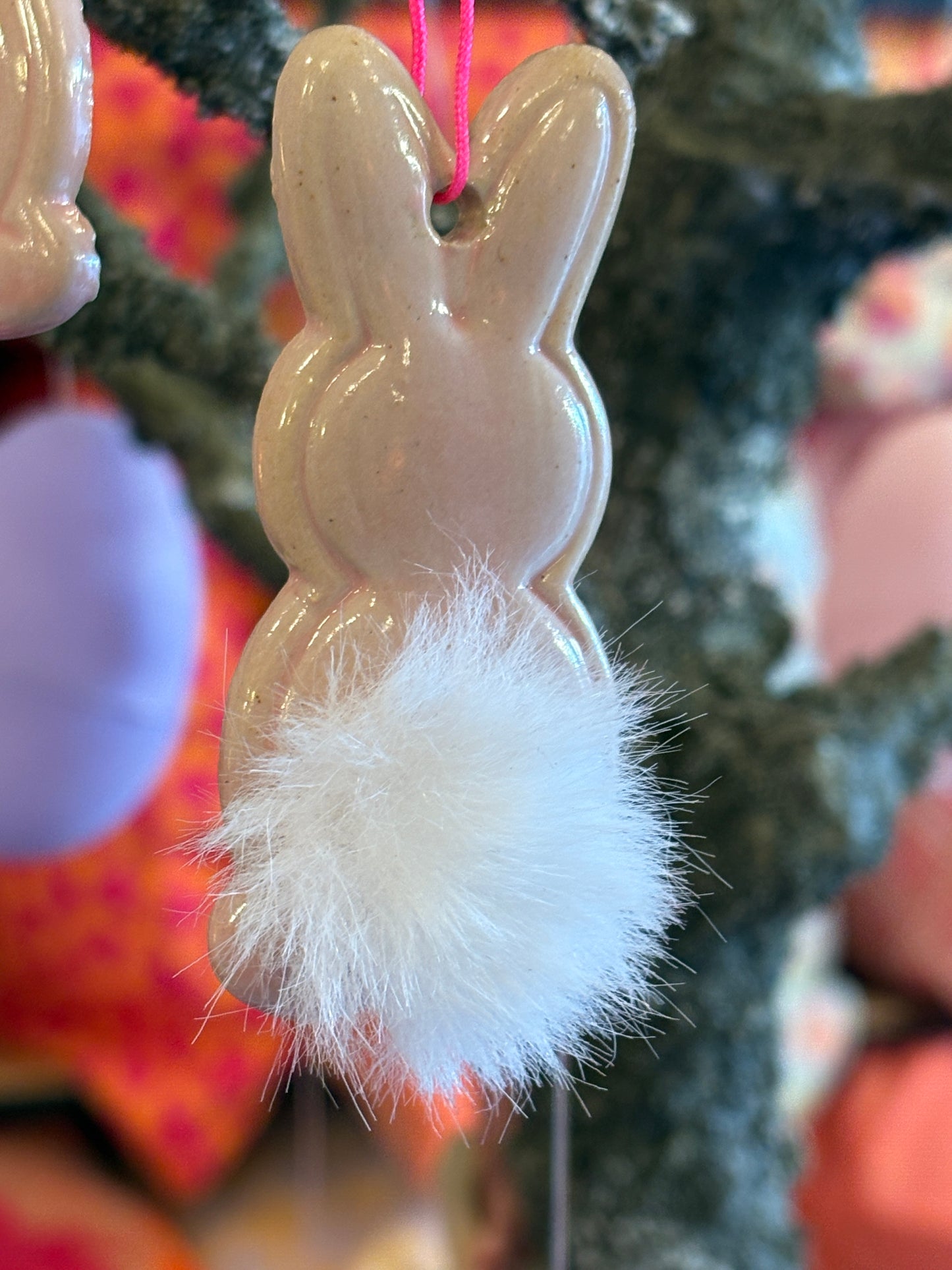 Håndlavede Påskekaniner i Keramik - Lyserød Glasur