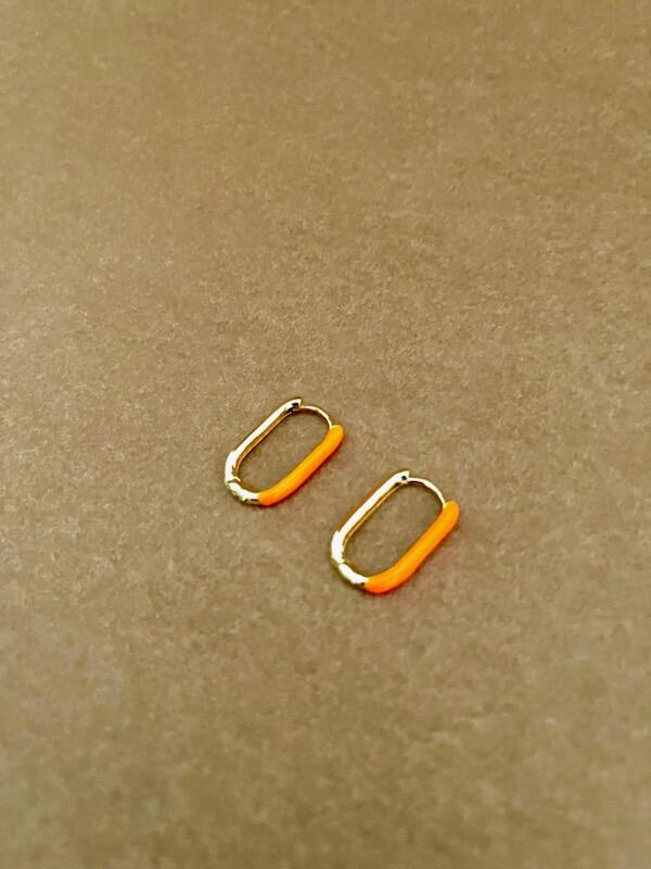 Ovale hoop med orange emalje
