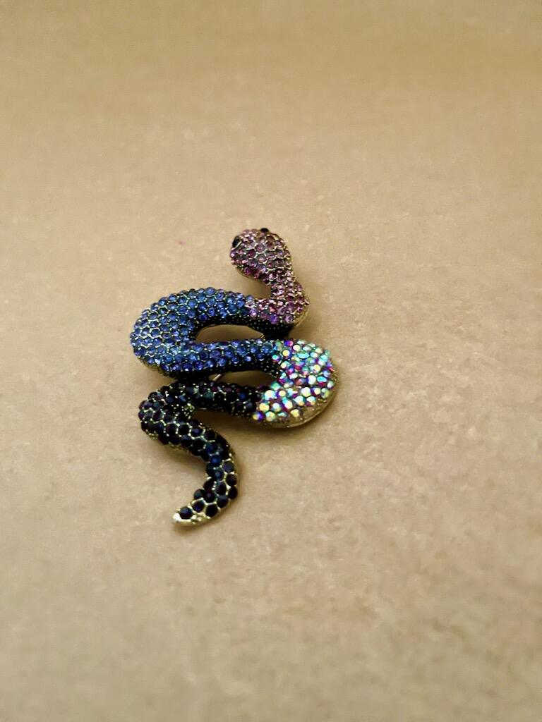 Stor slange broche