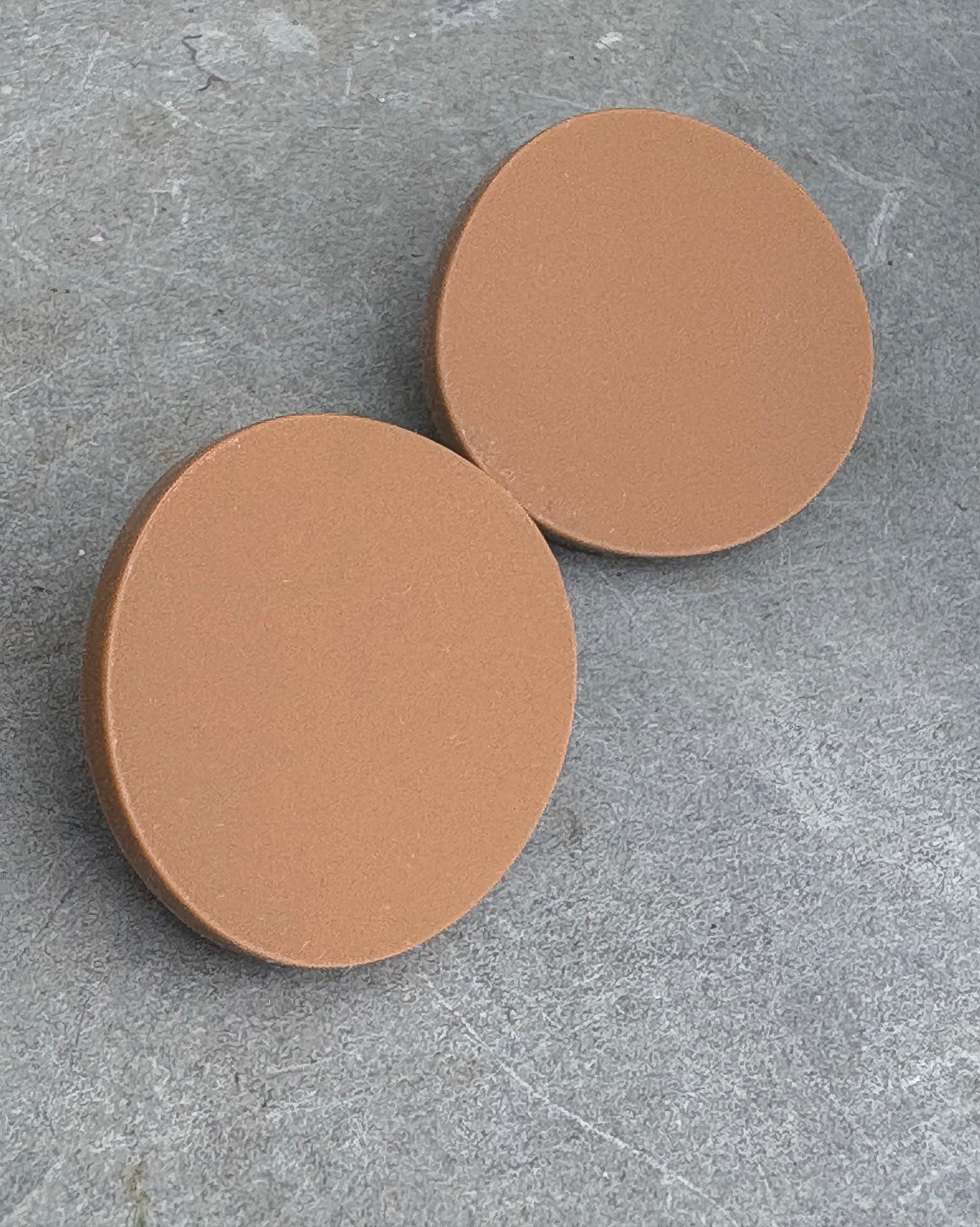 Store dots