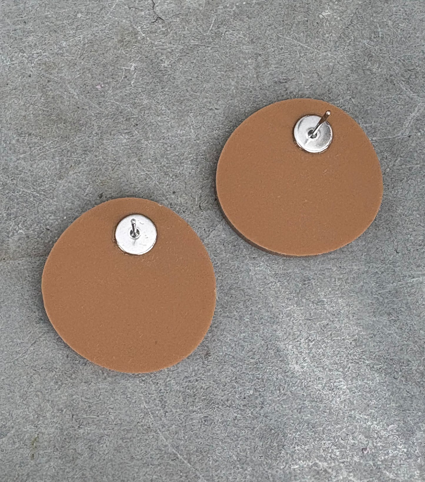 Store dots
