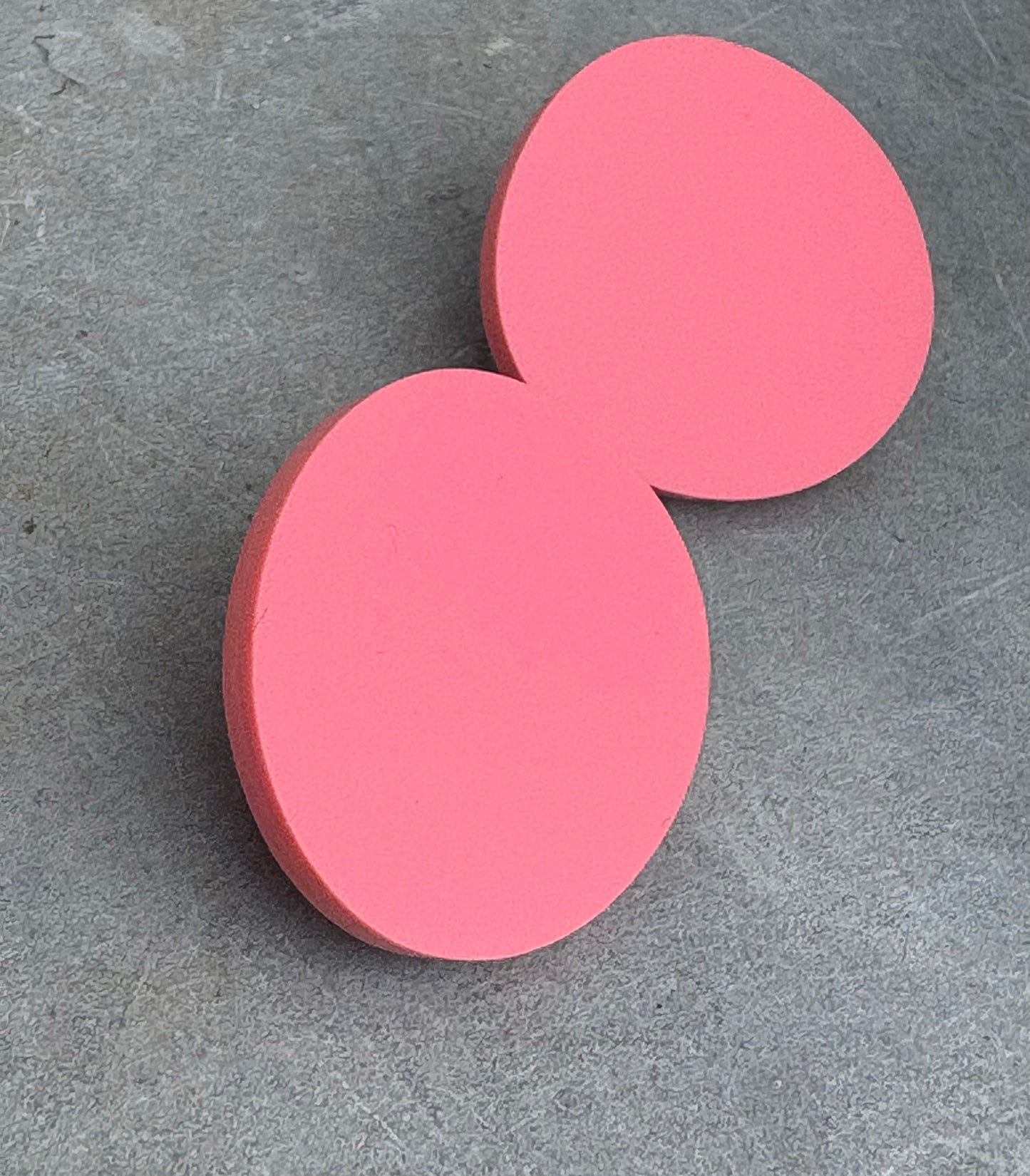 Store dots i pink