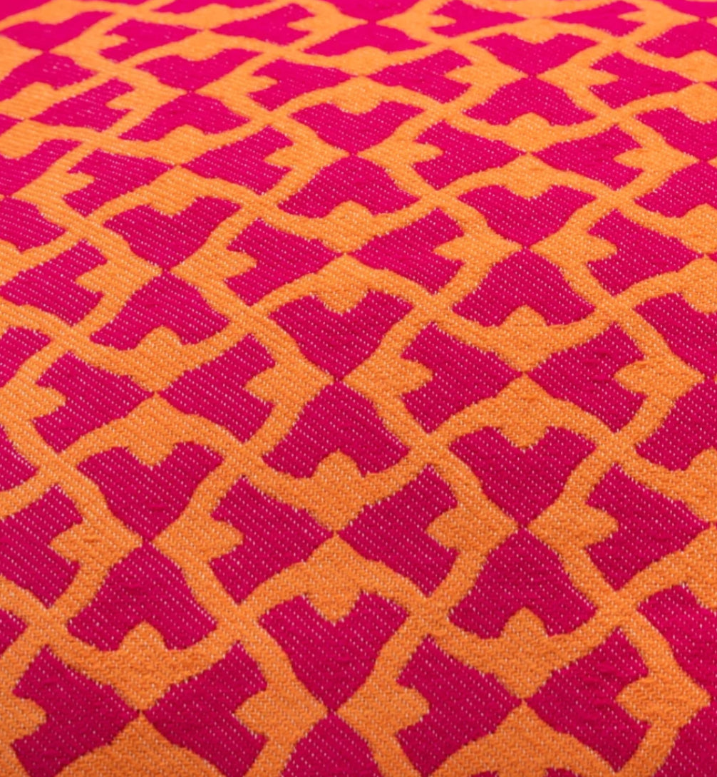 Pude i pink og orange