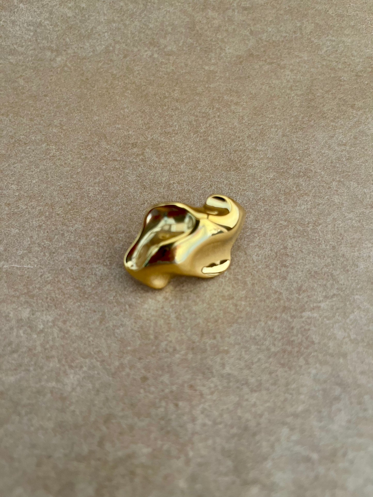 Håndlavet statement ring