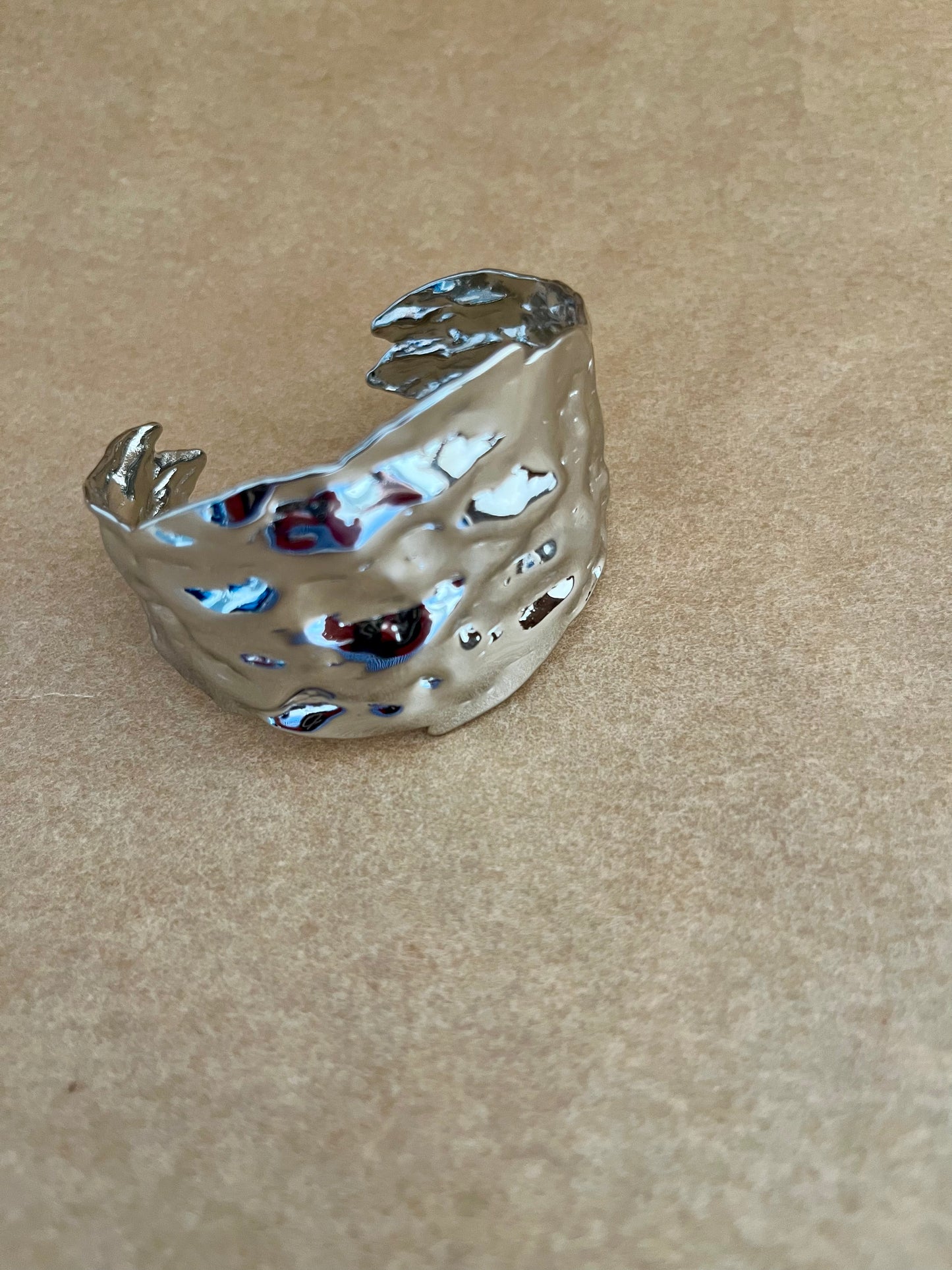 Bredt cuff armbånd sølv