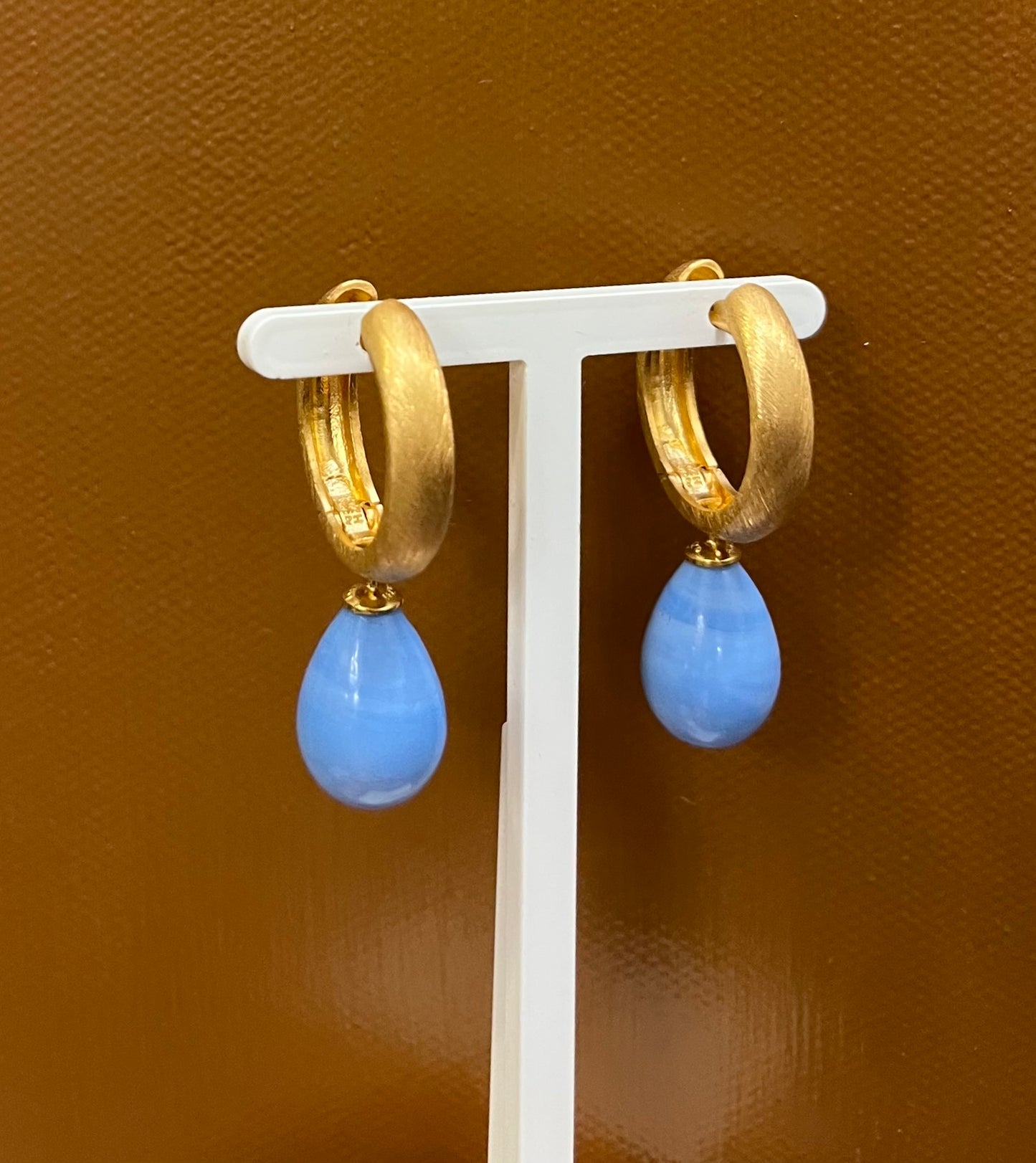 Lyseblå glasdråber forgyldt top 16x11 mm