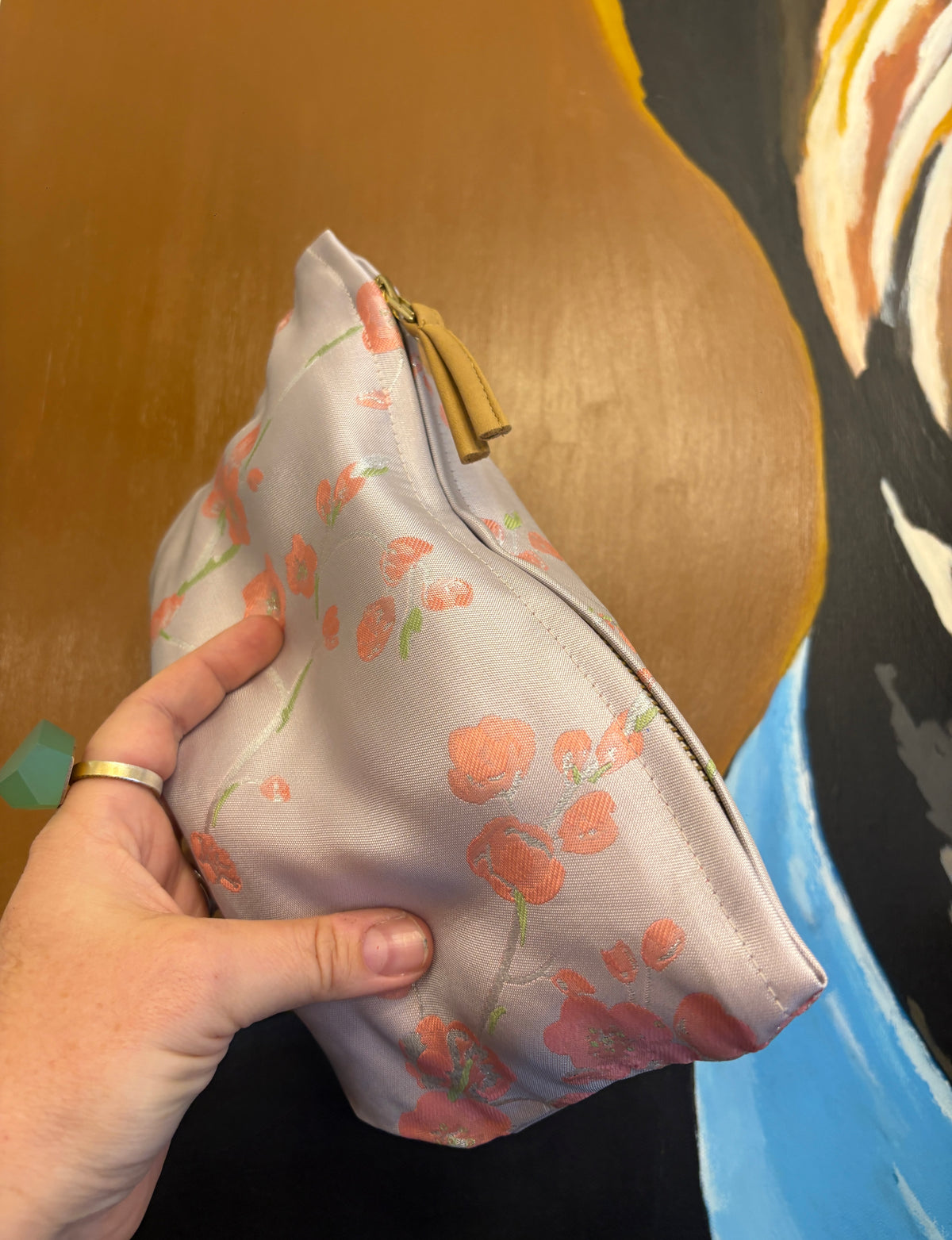 Stor Clutch i lys lilla med orange små blomster | 27x18 cm