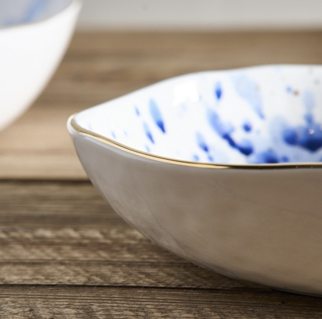 Blå splash mindre skål 19 cm