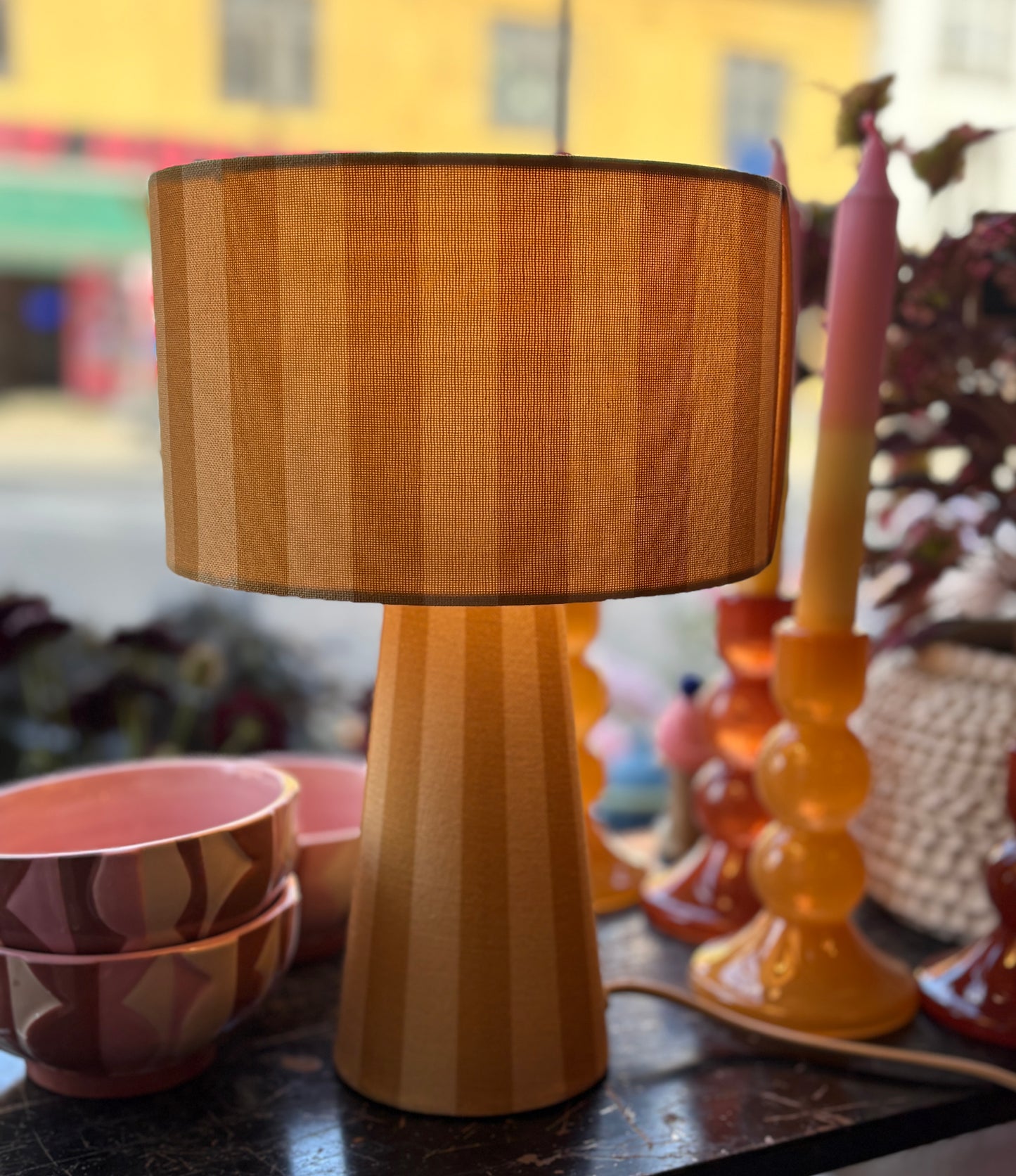 Bordlampe med striber