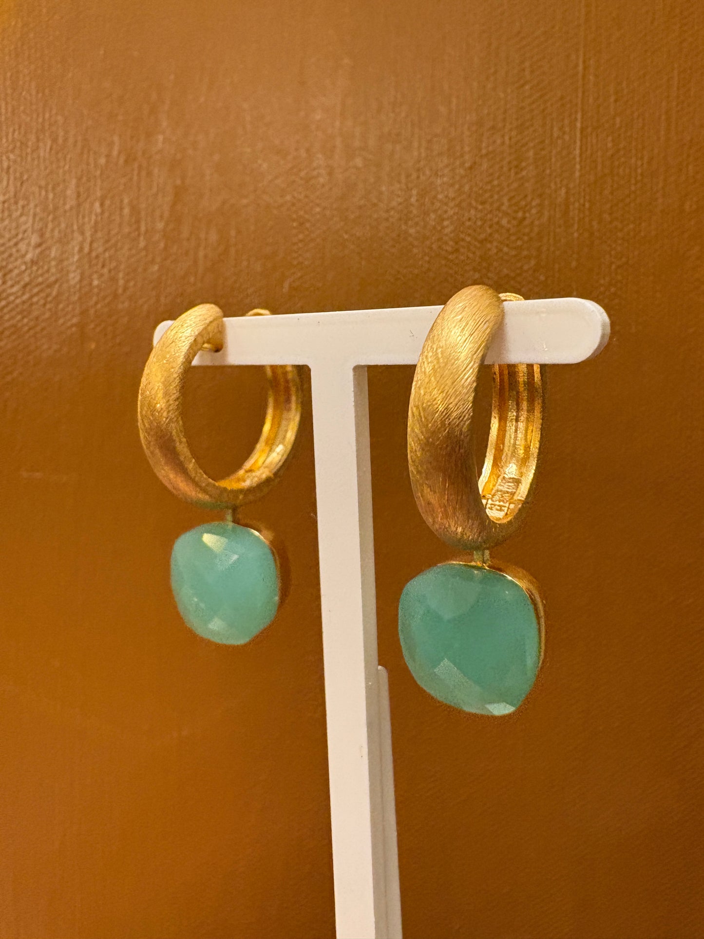 Mint grøn krystal vedhæng 12x12