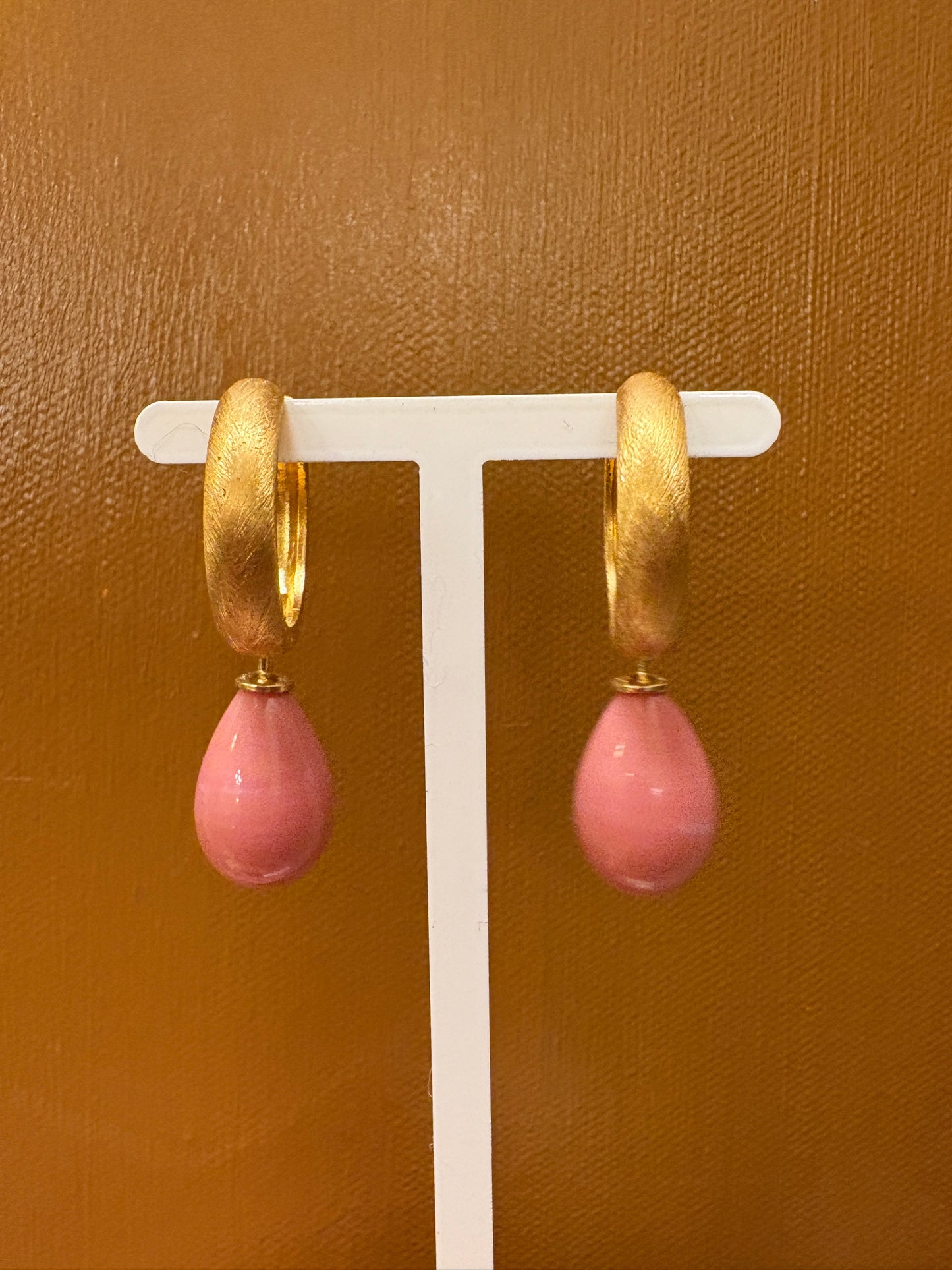 Gammel rosa glasdråbe vedhæng forgyldt top 16x11 mm