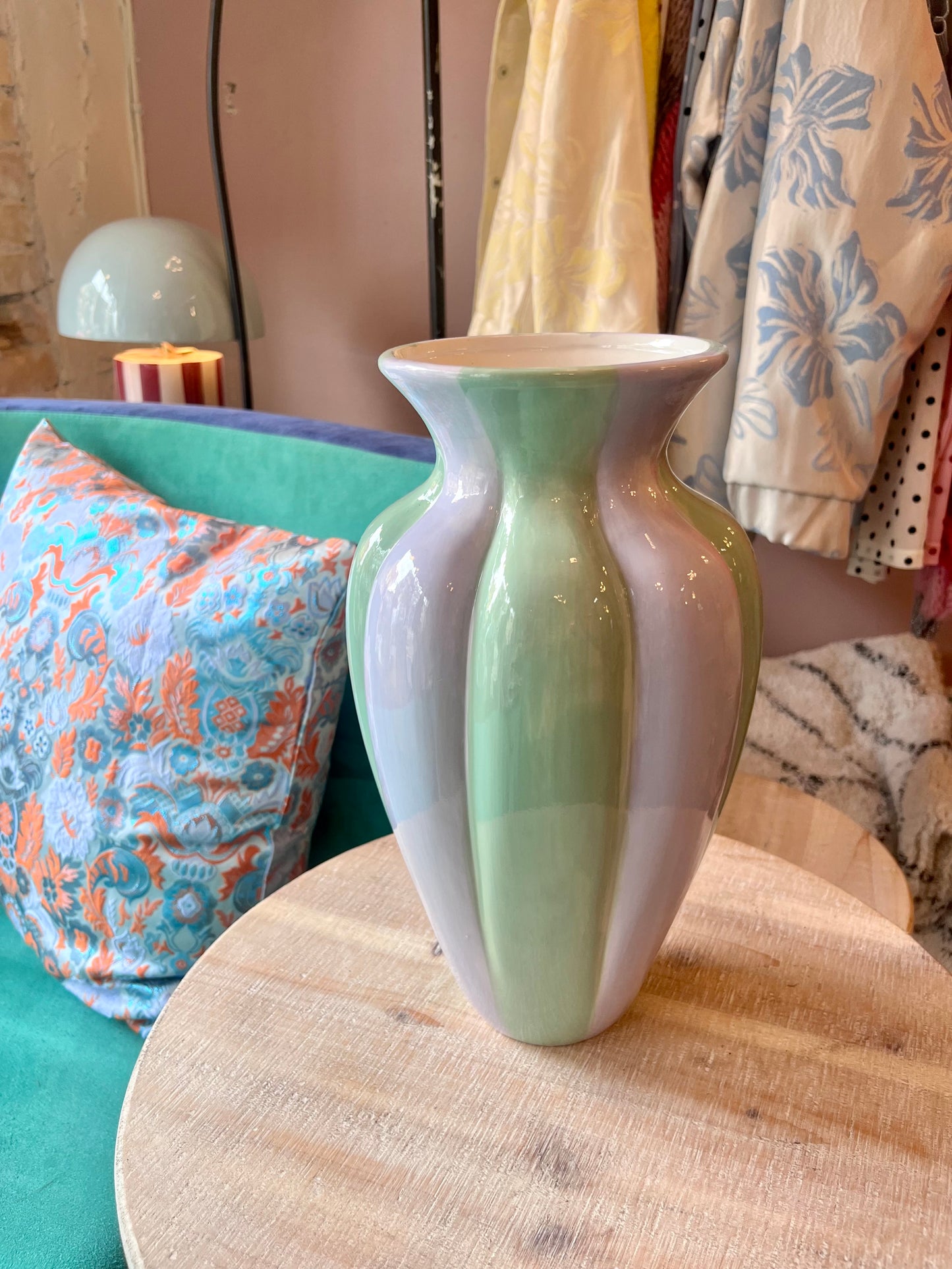 Keramikvase – Lys grøn & lilla