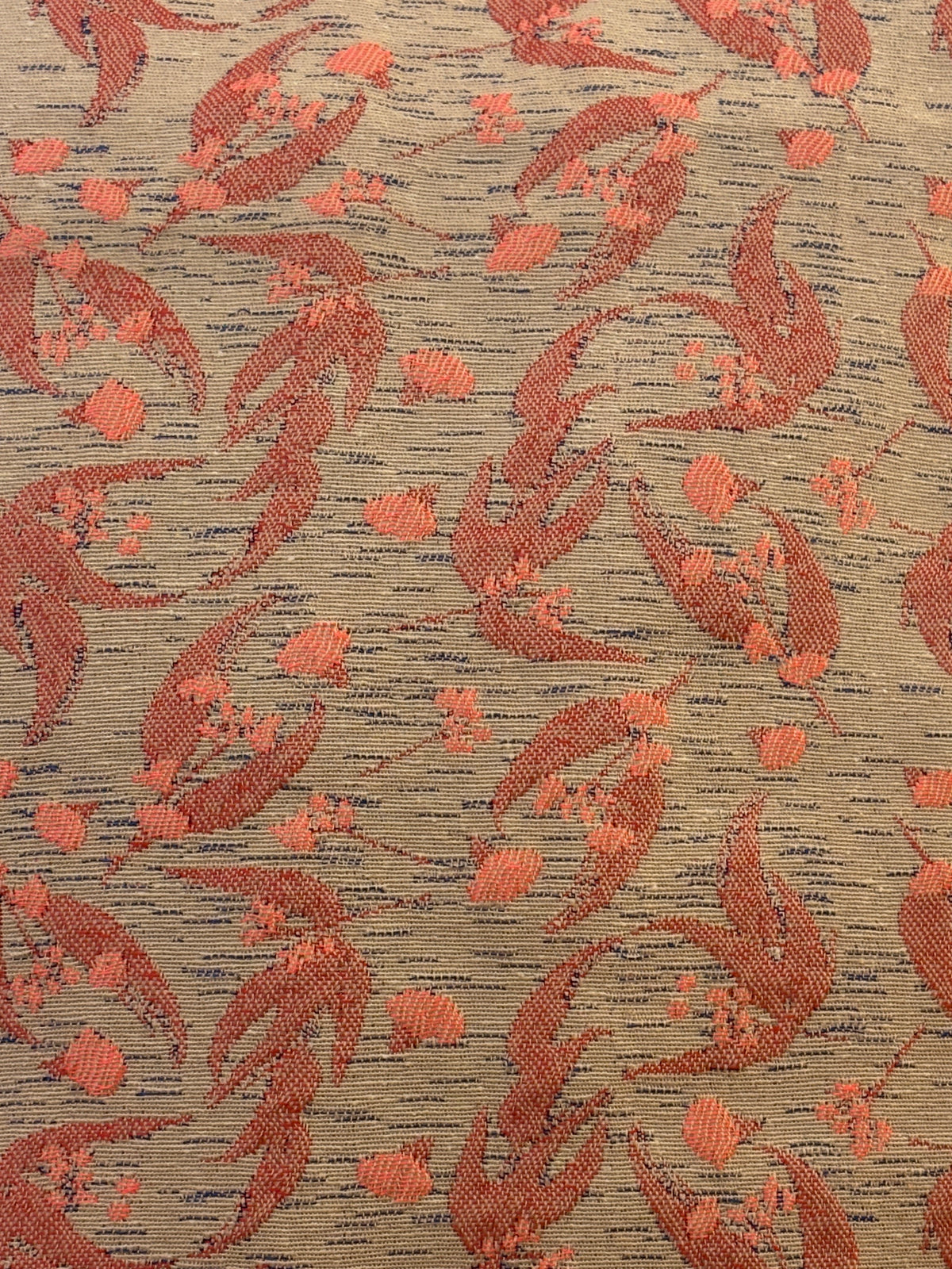 Pudebetræk 50x50 - Beige med koral og koral rødt mønster