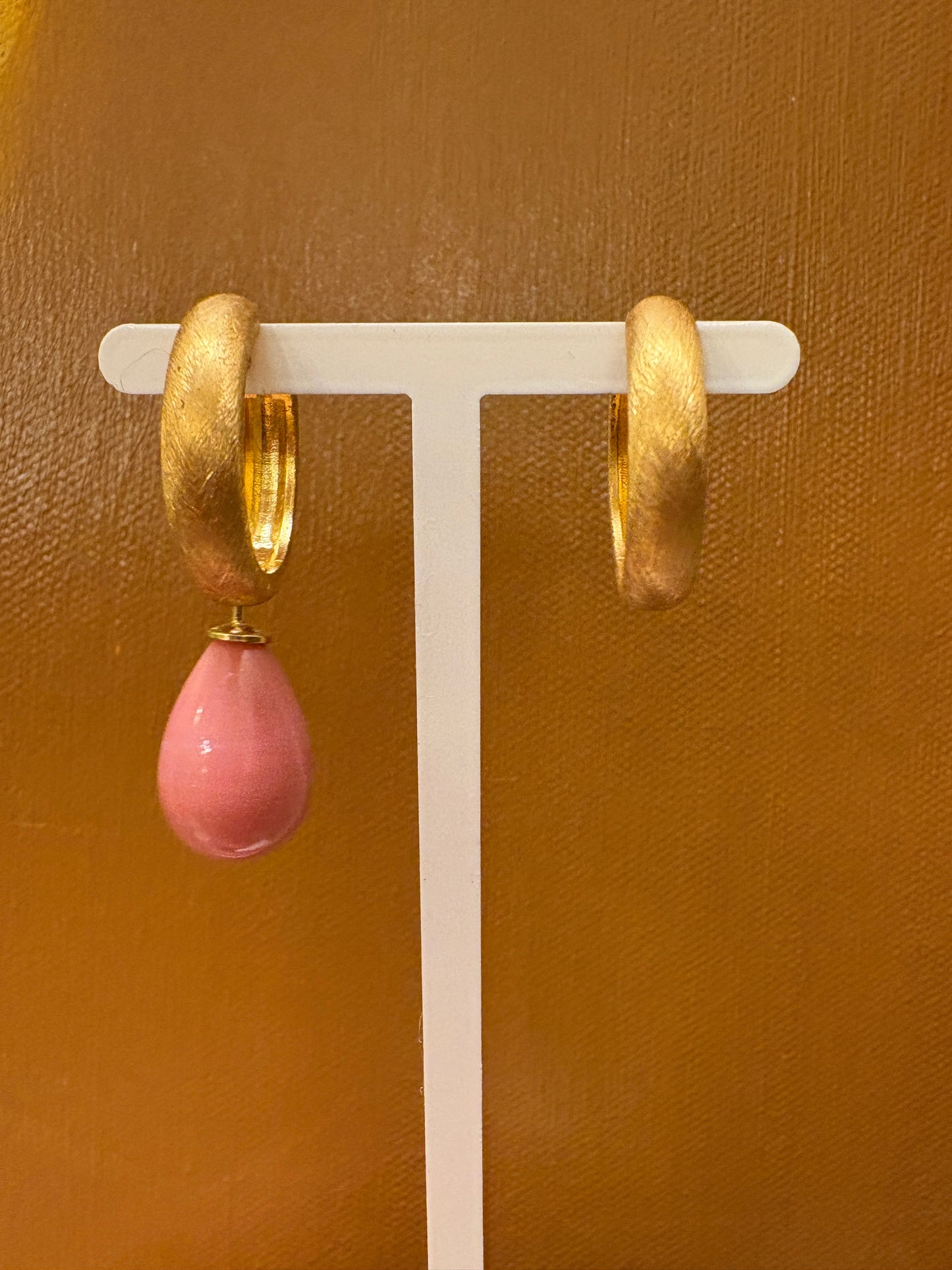 Gammel rosa glasdråbe vedhæng forgyldt top 16x11 mm