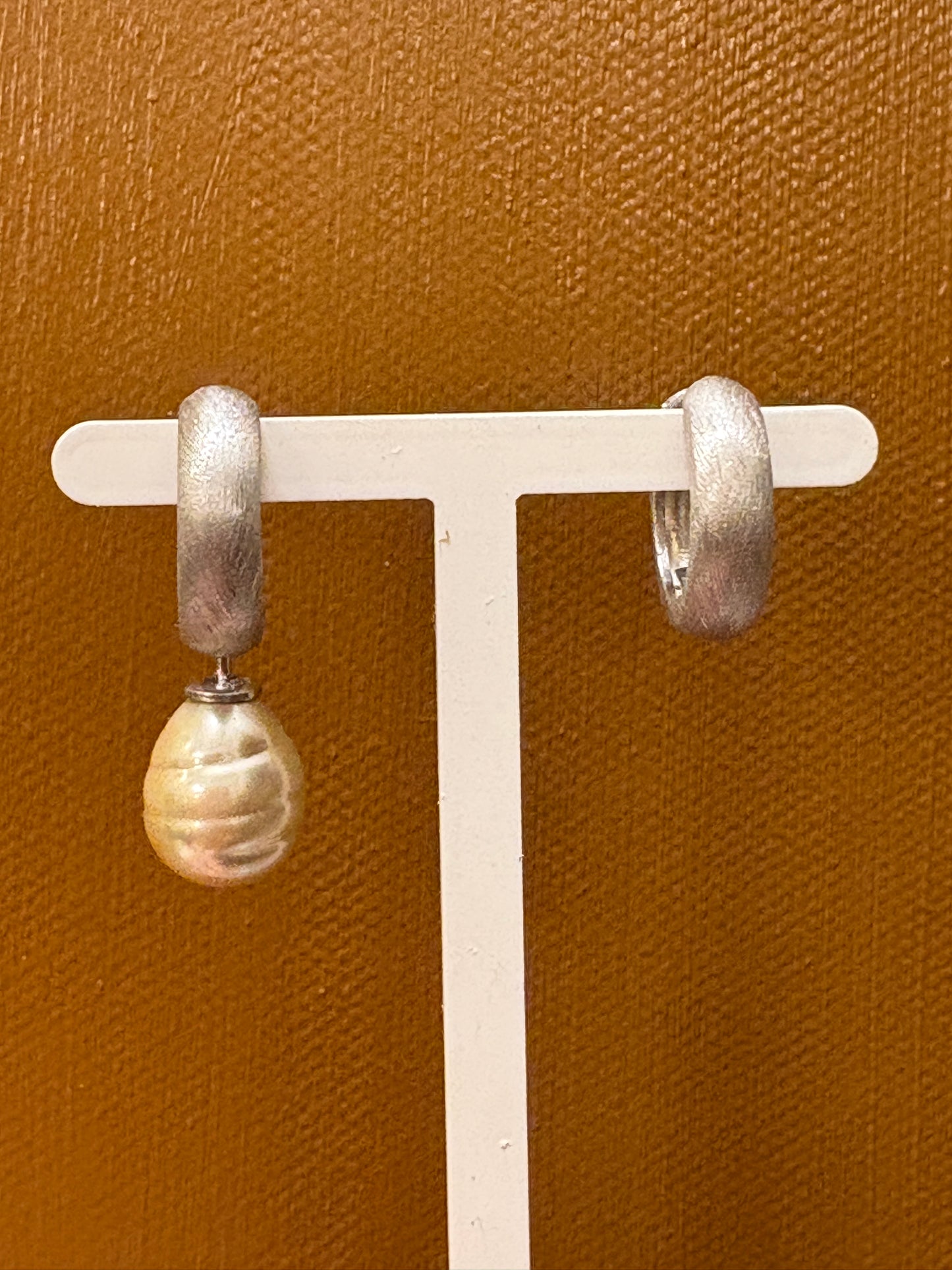 Mallorcanske barokperler vedhæng sølv top 12x10 mm