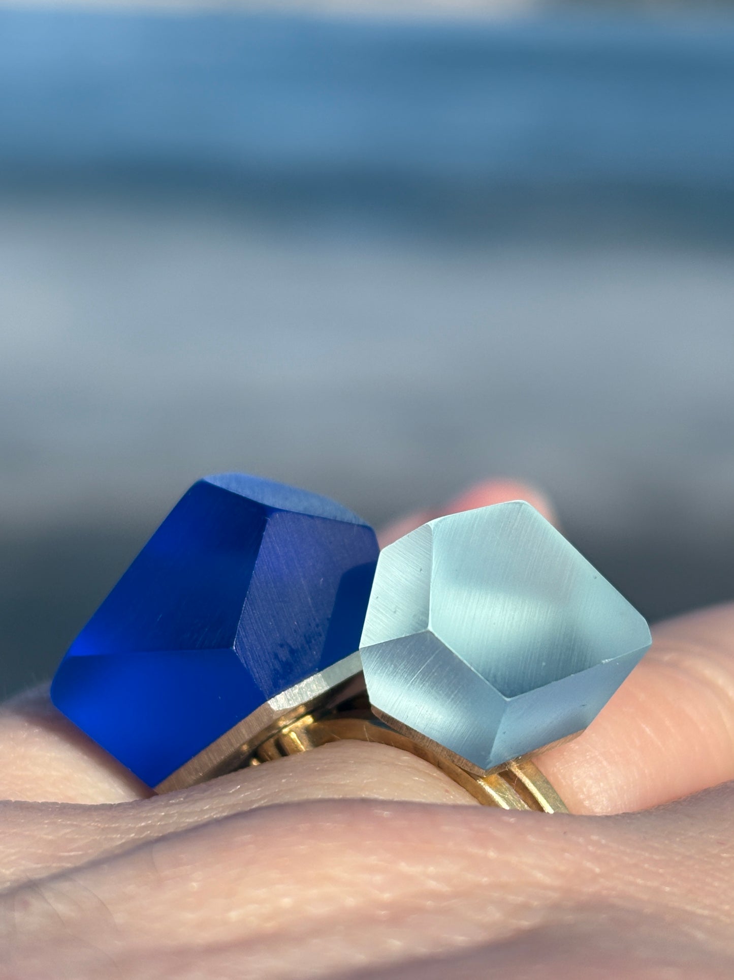 Fruit ice blue krystal akryl top