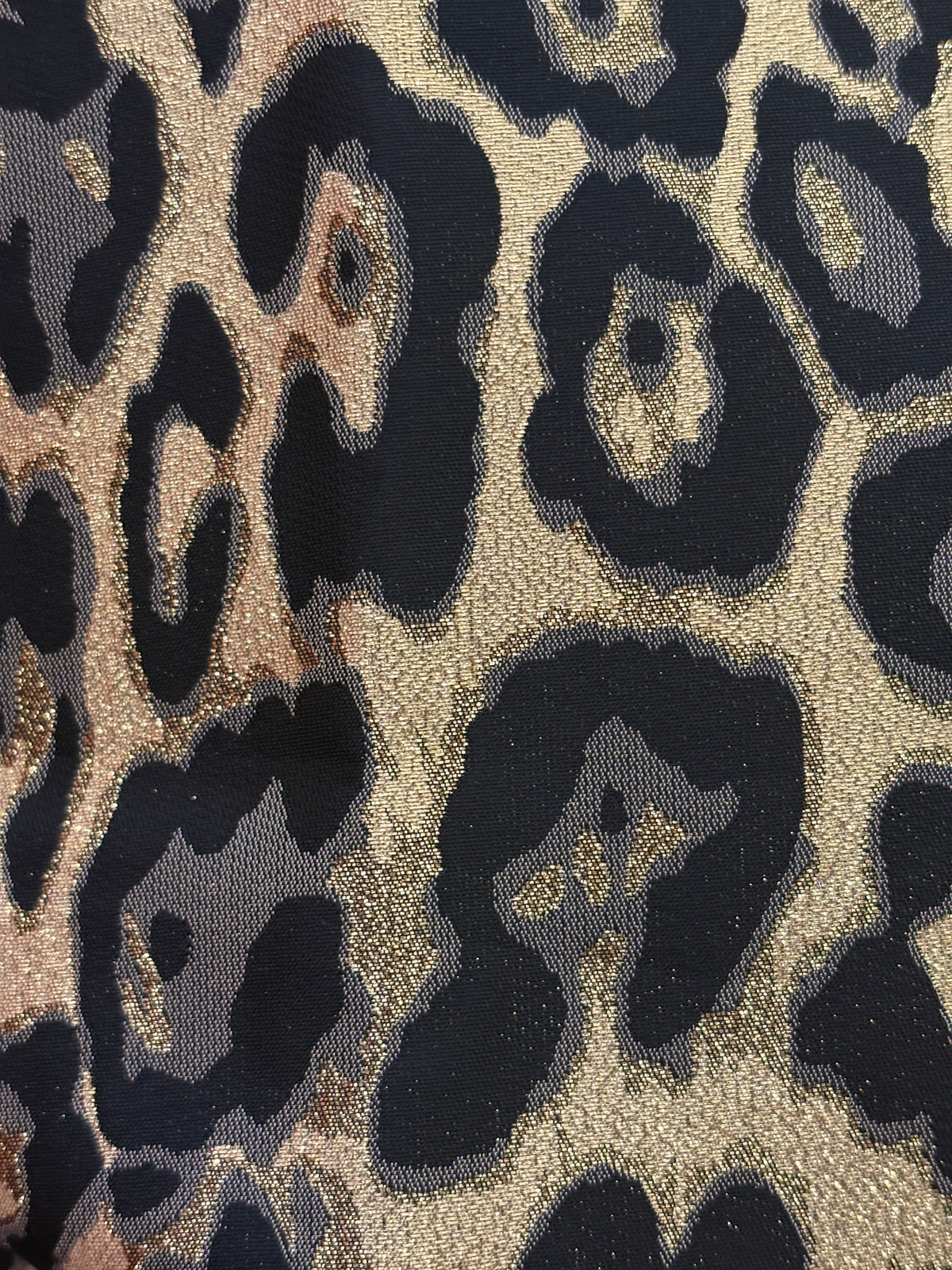 Pudebetræk 50x50 - Leopard mønster i sort, grå og crem guld mønster