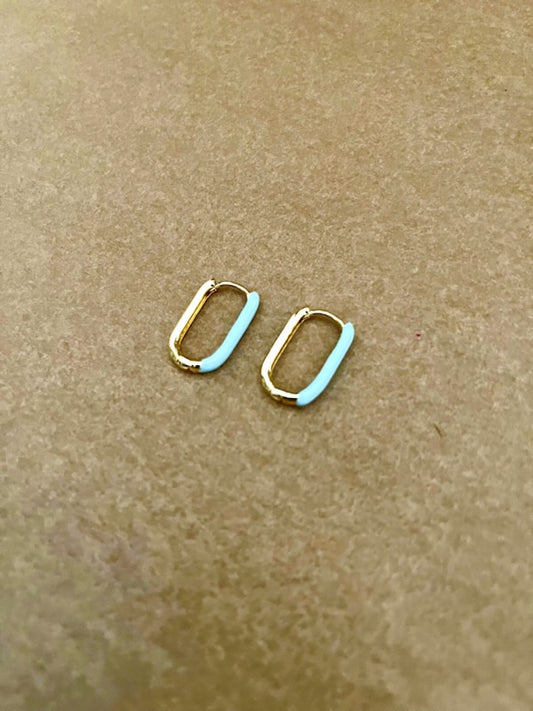 Ovale hoop med lyseblå emalje