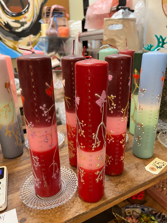 Kalenderlys bodaux, lyserød og klassisk rød