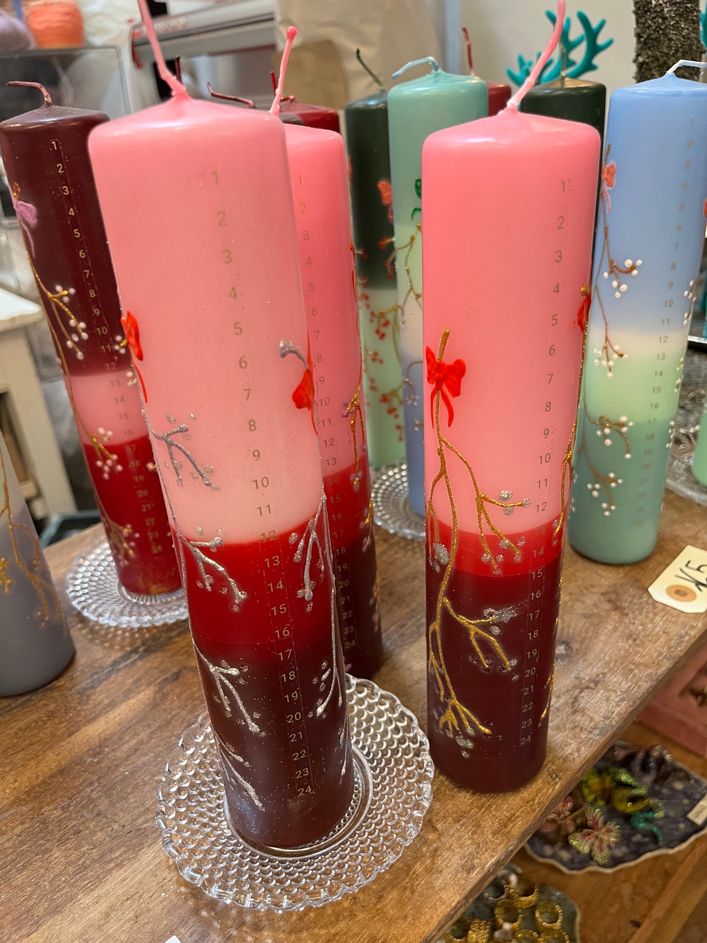 Kalenderlys lysrød, klassisk rød og bodaux