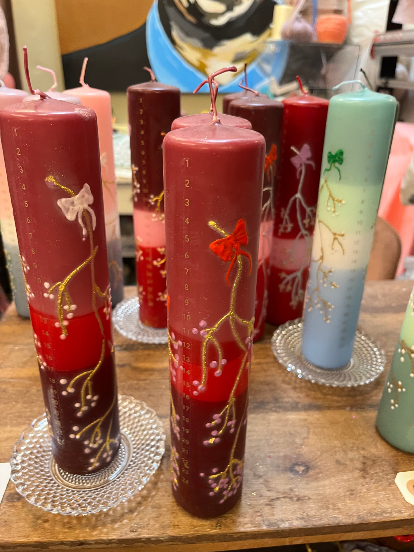 Kalenderlys rouge, klassisk rød og mørk bodaux