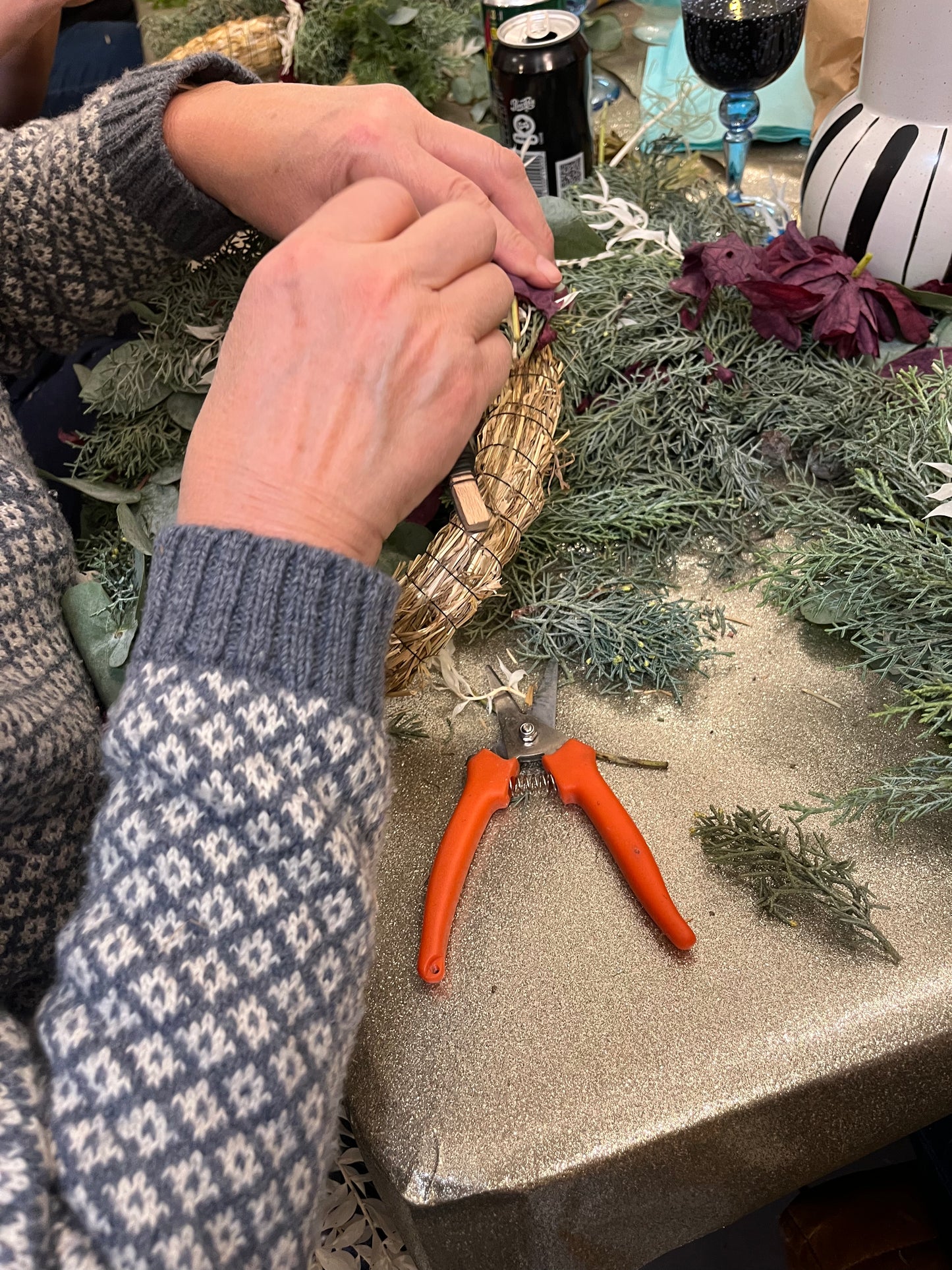 Workshop i kransebinding tirsdag d.25 november 2025