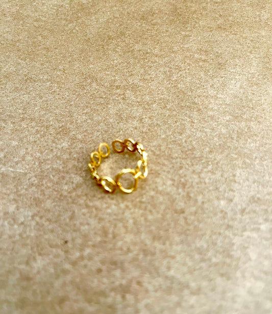 Ring med ovale cirkler