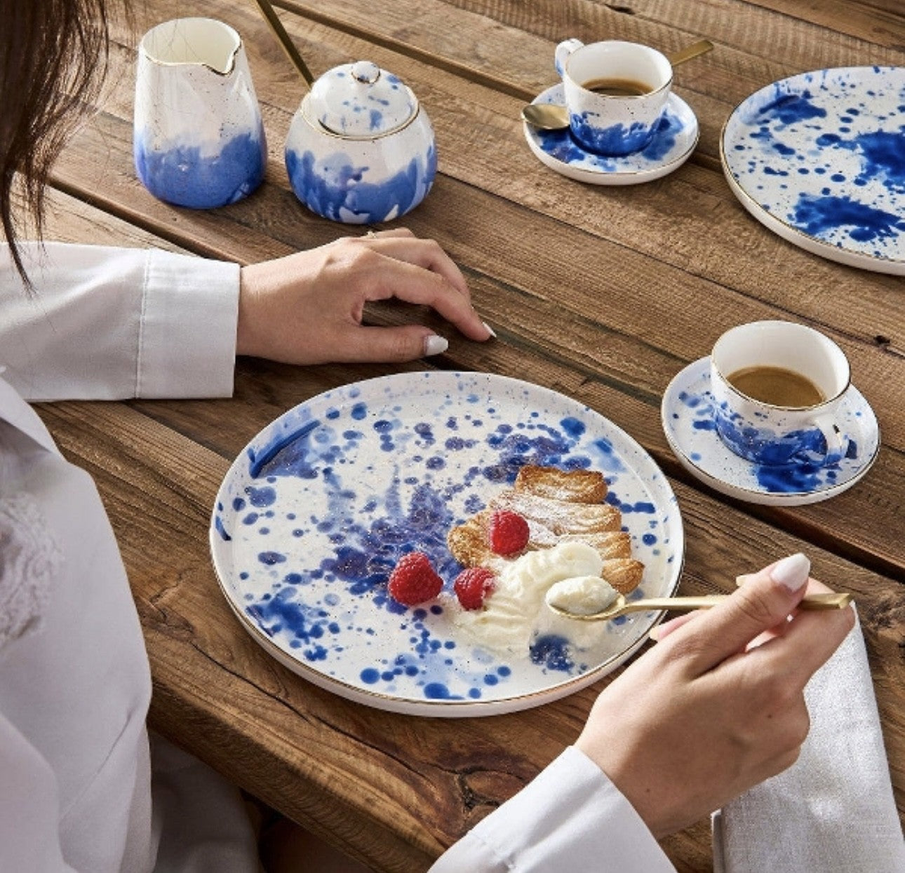 Blå splash frokost tallerken 22 cm